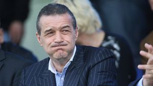 "Și dacă luam Champions League tot eram contestat!"