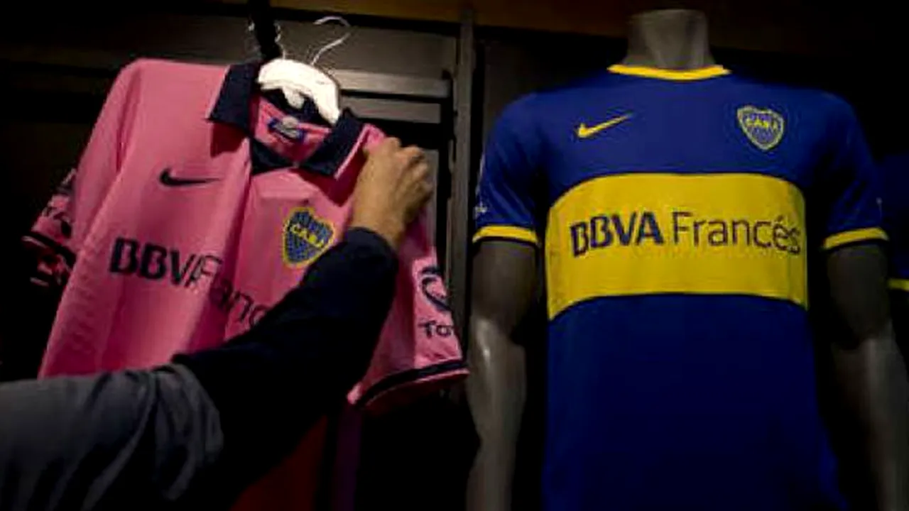Boca Juniors a primit interdicție la folosirea tricourilor de rezervă de culoare roz! Federația a anunțat că va da amenzi