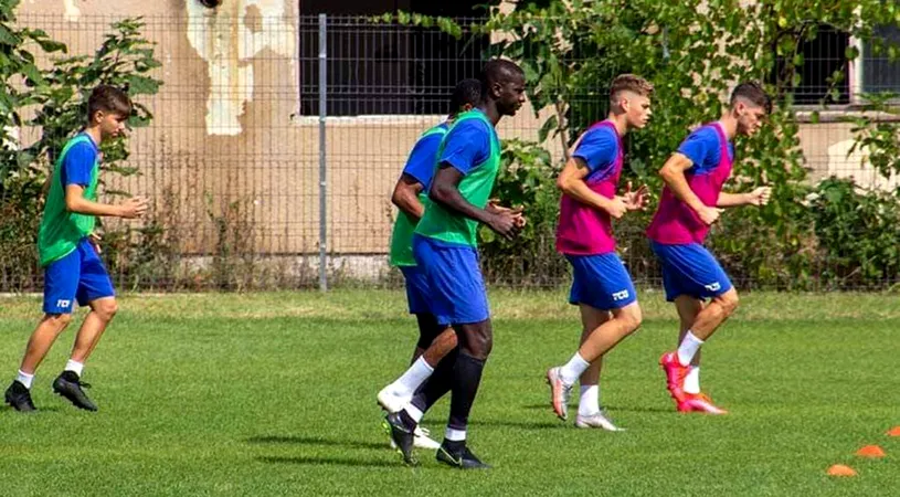 ”FC U” Craiova a renunțat la un fotbalist. L-a trimis în Liga 3 pentru un sezon