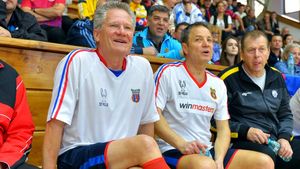 Boloni, susținere totală din „Generația de Aur”. Mesaj pentru Burleanu: „Să facă tot ce este posibil ca să îl convingă”. Argumente solide în favoarea lui Loți | EXCLUSIV