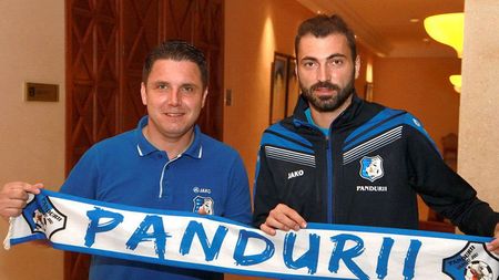 OFICIAL | Ropotan a semnat cu Pandurii Târgu Jiu