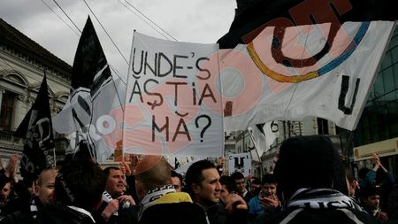 FOTO** Spectacol TOTAL în Cluj! "U"-iștii au dominat atmosfera și i-au ironizat pe rivali:** "Unde sunteți?"