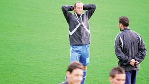 INCREDIBIL! 24 de jucători, dați dispăruți de Mititelu:** "Au fugit ca potârnichile!" Unde e Gugu?