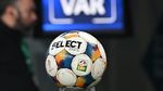 Două oferte tentante pentru fostul antrenor din Superliga! Răspunsul a venit pe loc. EXCLUSIV