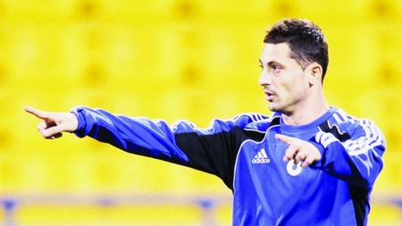 Mirel Rădoi, încurajat de Mircea Lucescu: "Nici eu nu am făcut școala de antrenori și tot am câștigat Cupa UEFA"