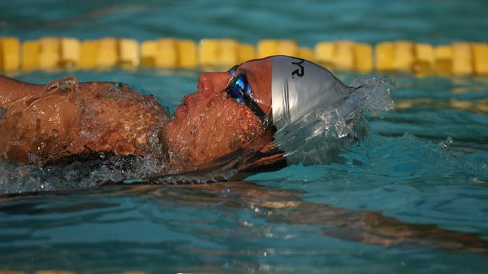 "Căpitanul", pe șapte la 200 m spate