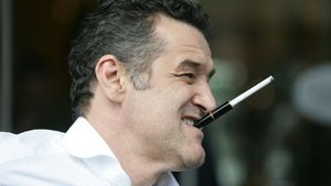 Gigi Becali este de acord cu împrumutul acordat Gloriei de către soția lui Mircea Sandu!** "Este cel mai frumos lucru văzut în fotbal"