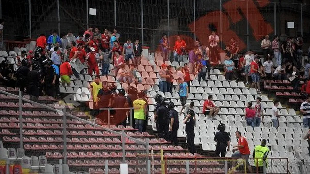 HAOS în PCH:** Ultrașii lui Dinamo s-au bătut între ei! 70 de fani au fost reținuți de jandarmi