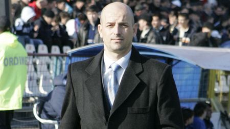 Tofan și-a dat demisia de la Oțelul! **Marius Stan: "Așa mai facem și noi economie pe timp de criză!" :)