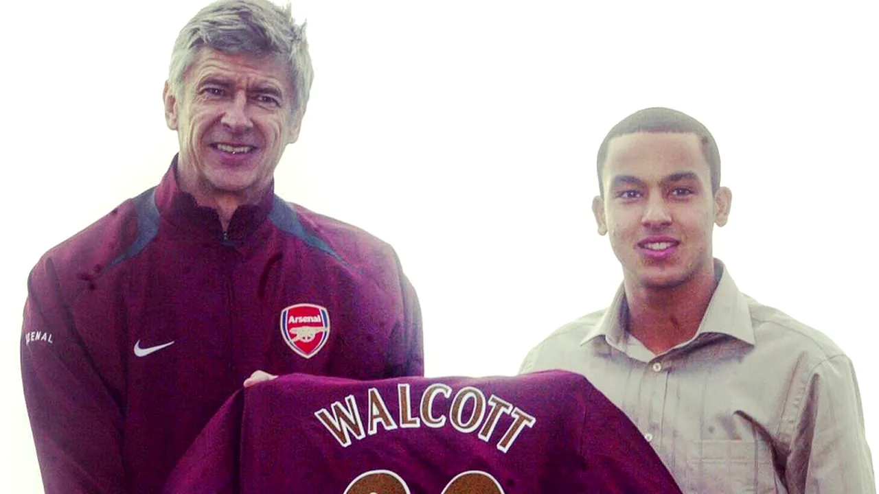  Walcott a plecat de la Arsenal după 12 ani și 397 de meciuri: 