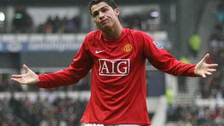 Ronaldo, elogiat de presa engleză