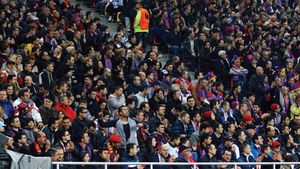 "Începe să se formeze din nou TSUNAMI"!** Fanii Stelei iau cu asalt National Arena: câte bilete s-au vândut în prima zi pentru meciul cu Petrolul Ploiești