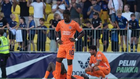 Surpriză mai mare decât Auda - FCSB: ”Ce rușine! Ar trebui să i se interzică să mai joace în Europa”