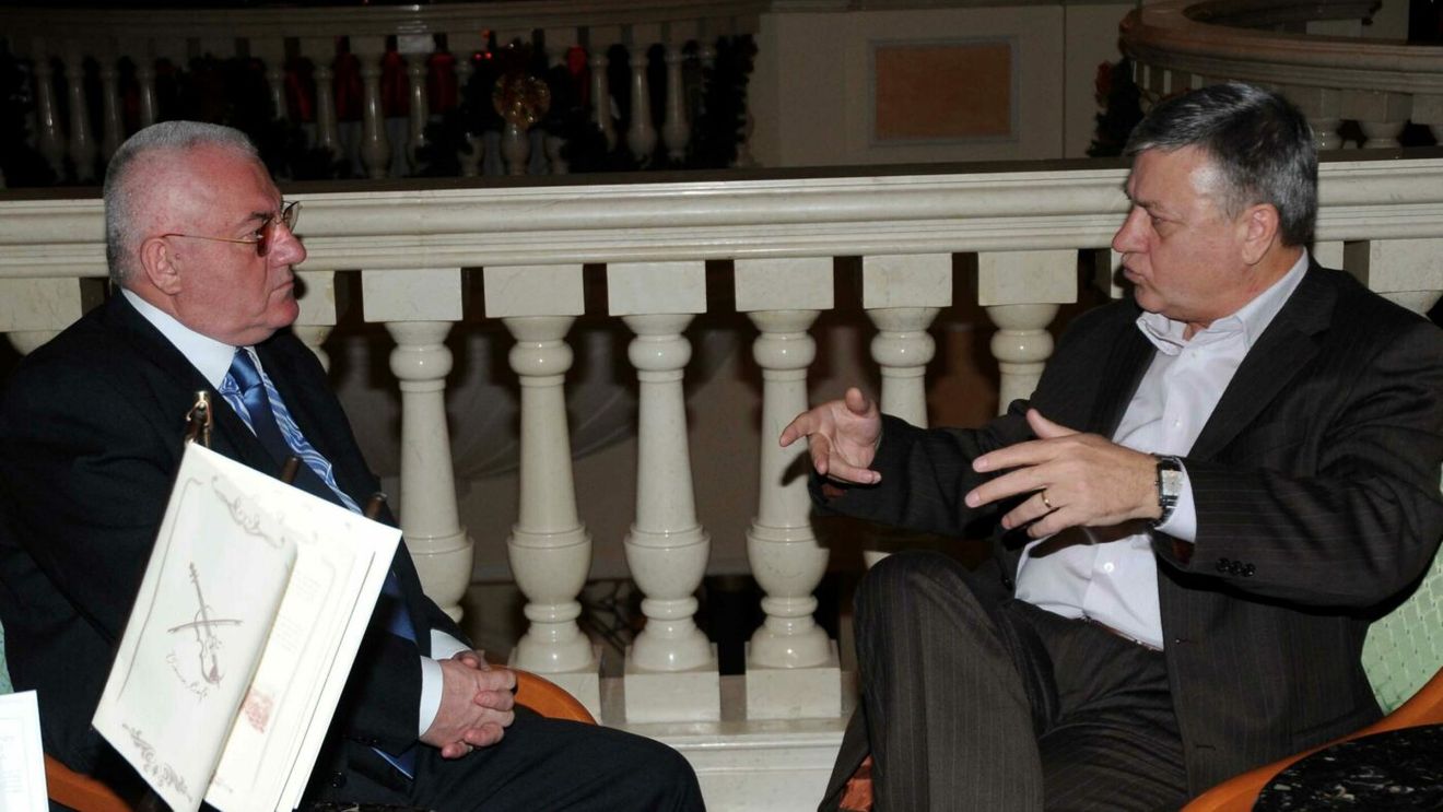 Planul pe care l-au pus la cale Dumitru Dragomir și Mircea Sandu: „În cinci-şase ani puneam iar fotbalul pe roate!”