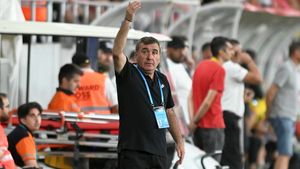 Patron nou la Farul, în locul lui Gică Hagi? „Regele” face anunțul despre cedarea pachetului majoritar de acțiuni la campioana României: „Vreau să devenim club european”