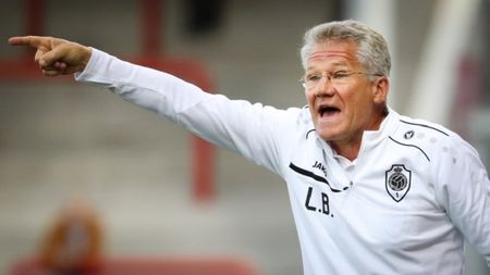 Ladislau Boloni, eșec usturător în Belgia. VIDEO | Antwerp a pierdut contra liderului Genk și se îndepărtează de locul secund