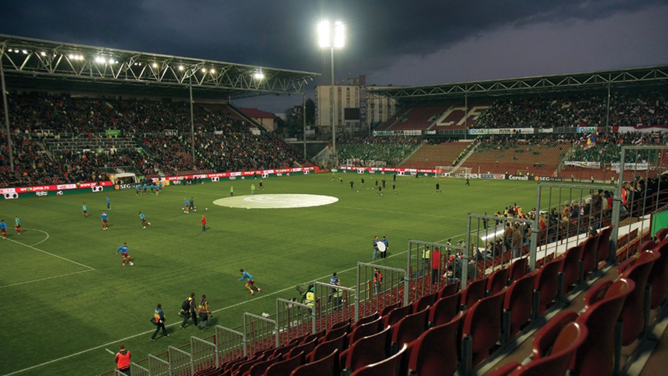 CFR ia un mijlocaș "globetrotter"! Italianul de 20 de ani a jucat deja în patru țări