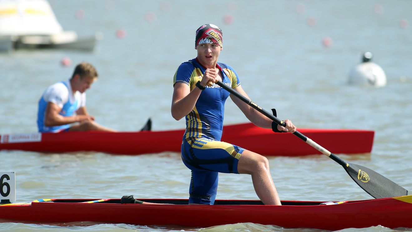 Echipajul masculin de canoe-4 al României, medalie de aur la CM de la Milano