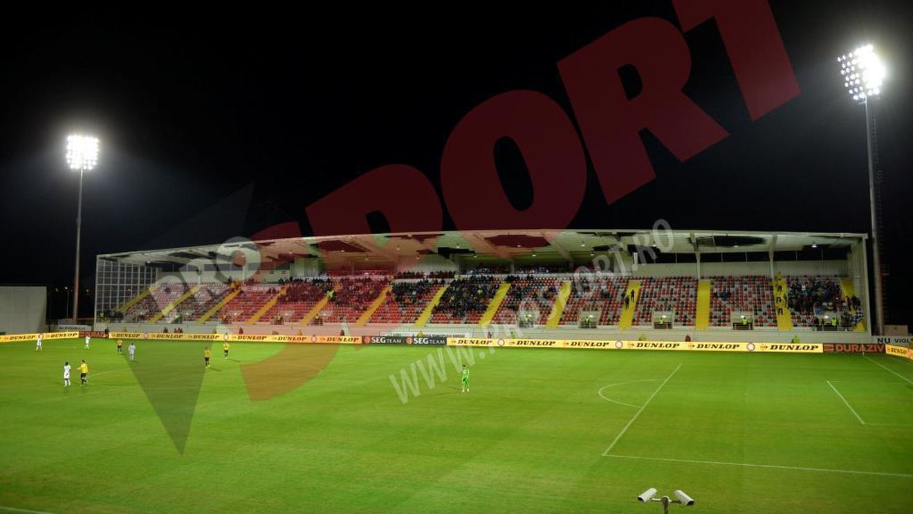 Prinde contur o nouă euro-arenă! Azi a fost inaugurată tribuna. FOTO: Noua 'bijuterie' din Liga 1