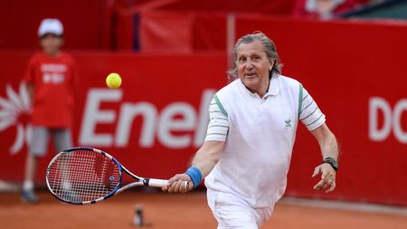 "Nimeni nu mai vorbea cu el!" Un septuplu campion de Mare Șlem povestește cum a fost "îmblânzit" Ilie Năstase. Newcombe și-a amintit de "Nasty" vorbind despre noul rebel al circuitului, Nick Kyrgios. EXCLUSIV | Reacția lui Ilie Năstase