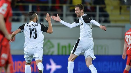 Au venit banii la băieți! "De astăzi, absolut toți jucătorii Astrei sunt cu banii la zi". Lovin, înaintea întâlnirii cu Totti: "Avem capacitatea de a învinge Roma"