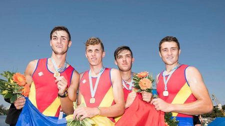 Aur și argint la Campionatele Mondiale de canotaj pentru juniori. "Am cântat imnul și-mi curgeau lacrimile"