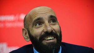 Directorul sportiv al Sevillei, atrage atenția înaintea meciului cu CFR Cluj: "Nu au pierdut acasă decât cu Slavia Praga, în Champions League". Analiza lui Monchi pentru dubla de Europa League | VIDEO