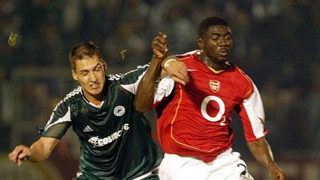 Kolo Toure va ajunge la City