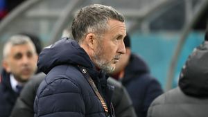 Antrenorul şi-a dat demisia de la FCSB în direct la TV şi Mihai Stoica a rămas blocat: „Eşti sănătos la cap? Cum să faci aşa ceva?”
