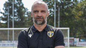 Plecare surprinzătoare de la Petrolul! Dinu Todoran nu mai e antrenor echipei secunde: ”Ne-am strâns mâinile și asta a fost tot!” EXCLUSIV