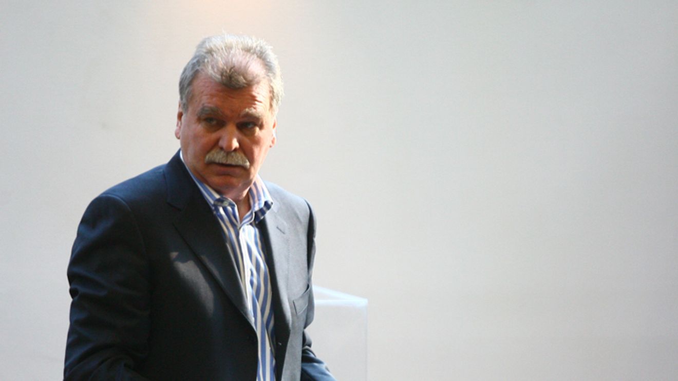 Borcea: "Gheorghe să nu mai comenteze de Dinamo!" / **'Vamă': "Pentru mine e hârtie igienică ce spune Cristi"