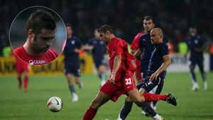 EXCLUSIV | Singurul meci la care Pulhac a simțit că Dinamo nu joacă pe bune: "Cu Lazio, la București". Dezvăluire din vestiar, la 7 ani și jumătate. "Cine a făcut-o va plăti în viață"