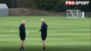 Imagini de la antrenamentul lui West Ham! Ce spune antrenorul David Moyes înaintea meciului cu FCSB: „Am recunoscut doi jucători la care trebuie să fim atenţi” | VIDEO