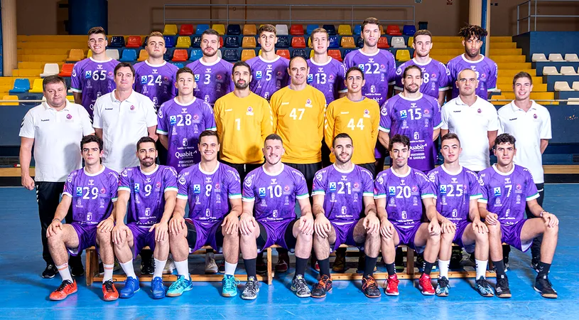 Un sportiv uriaș, care i-a prins pe Vasile Stîngă și Maricel Voinea ca adversari în teren, va juca handbal de mare performanță și la 49 de ani!