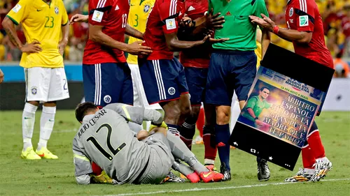 FOTO | Un cotidian a publicat pe prima pagină insulte grave la adresa arbitrului spaniol Velasco, după eliminarea suferită de Columbia în sferturile Mondialului 