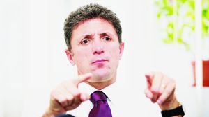 Varianta prin care Becali vrea să îl înlocuiască pe Dragomir, blocată din start:** "M-am săturat să fiu 'sperietoare'"