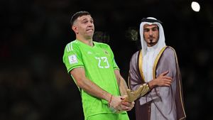 Predicția bizară a „Oracolului din Bălcești”, după gestul controversat al lui Emiliano Martinez: „De nu i-or face statuie așa, să nu-mi spuneți «Mitică Dragomir»”