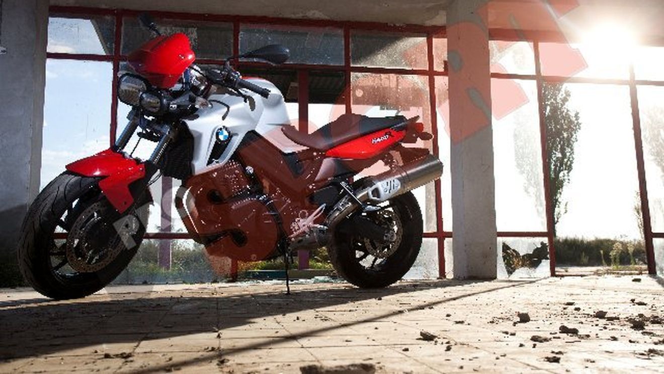 Frumoasă și bestie!** BMW F800R este o motocicletă care satisface orice poftă