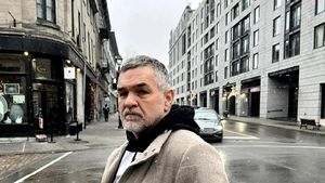 Leonard Doroftei, dezvăluiri intime despre femeia care i-a luat mințile: „Era rușinoasă! Avea 18 ani. E prima cu care am procedat așa”