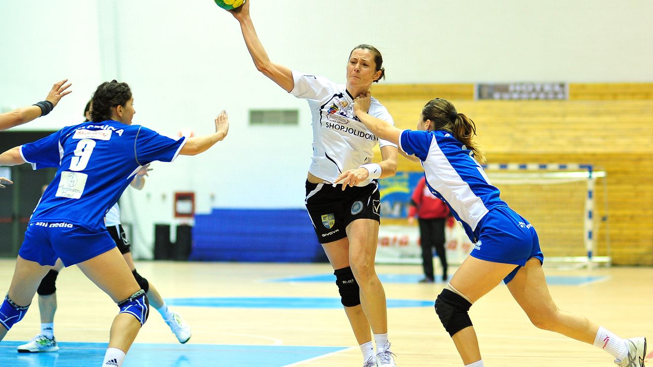 "Vom cere Federației, săptămâna viitoare, ca viitoarea ediție a campionatului să fie organizată de Liga Profesionistă de Handbal". Marian Muntean, președintele interimar, susține că în acest moment sunt 17 echipe care au solicitat acest lucru