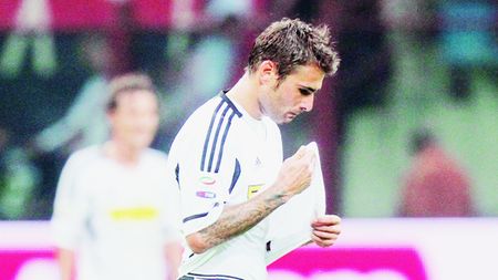 Mutu și Torje, incluși în echipa petardelor etapei a VII-a din Serie A