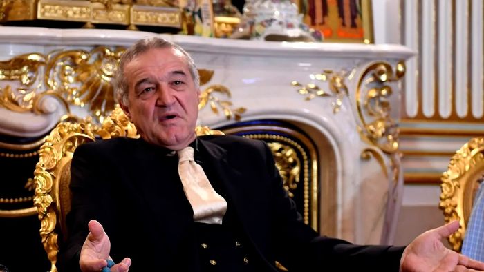 Fotbalistul pe care Gigi Becali l-a făcut să plângă vorbește despre relația cu patronul de la FCSB: „Am fost exemplar la antrenamente. Mă înțelegeam din priviri cu Reghecampf”. VIDEO