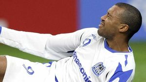 Fiul fostului fotbalist e în moarte cerebrală, la doar 19 ani, după un teribil accident rutier