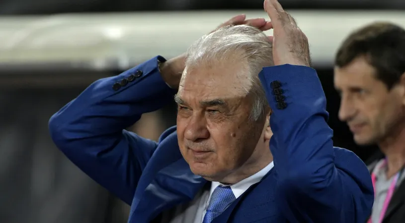 Ca în vremea Generației de Aur! Ce gest a putut să facă Anghel Iordănescu în tribună, în timpul primei reprize a meciului România - Andorra! | VIDEO