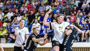 Vești bune pentru Dunărea Brăila, după eșecul cu Byasen: Dziyana Ilyina, jucătoarea adusă de la Vardar Skopje, este gata să debuteze pentru echipă! "Problemele financiare încep să se rezolve, am deblocat transferurile"