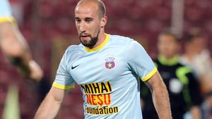 Latovlevici și-a dus cu greu discursul la capăt:** "E bine că nu ne-am făcut de râs, mai ales cu mustața asta" Ce zice de o eventuală plecare de la Steaua