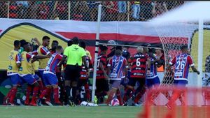 VIDEO | Măcel în Brazilia: "Meciul păcii" a devenit "meciul groazei". A fost oprit după o bătaie generală și zece cartonașe roșii  