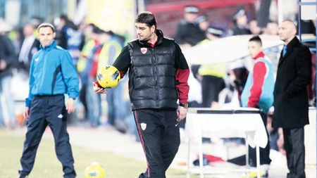 Ciobi, făcut praf!** "Dinamo este o echipă neantrenată de un an!" Mesajul pentru Borcea și Badea: "Faceți cum spun eu sau clubul o să dispară"