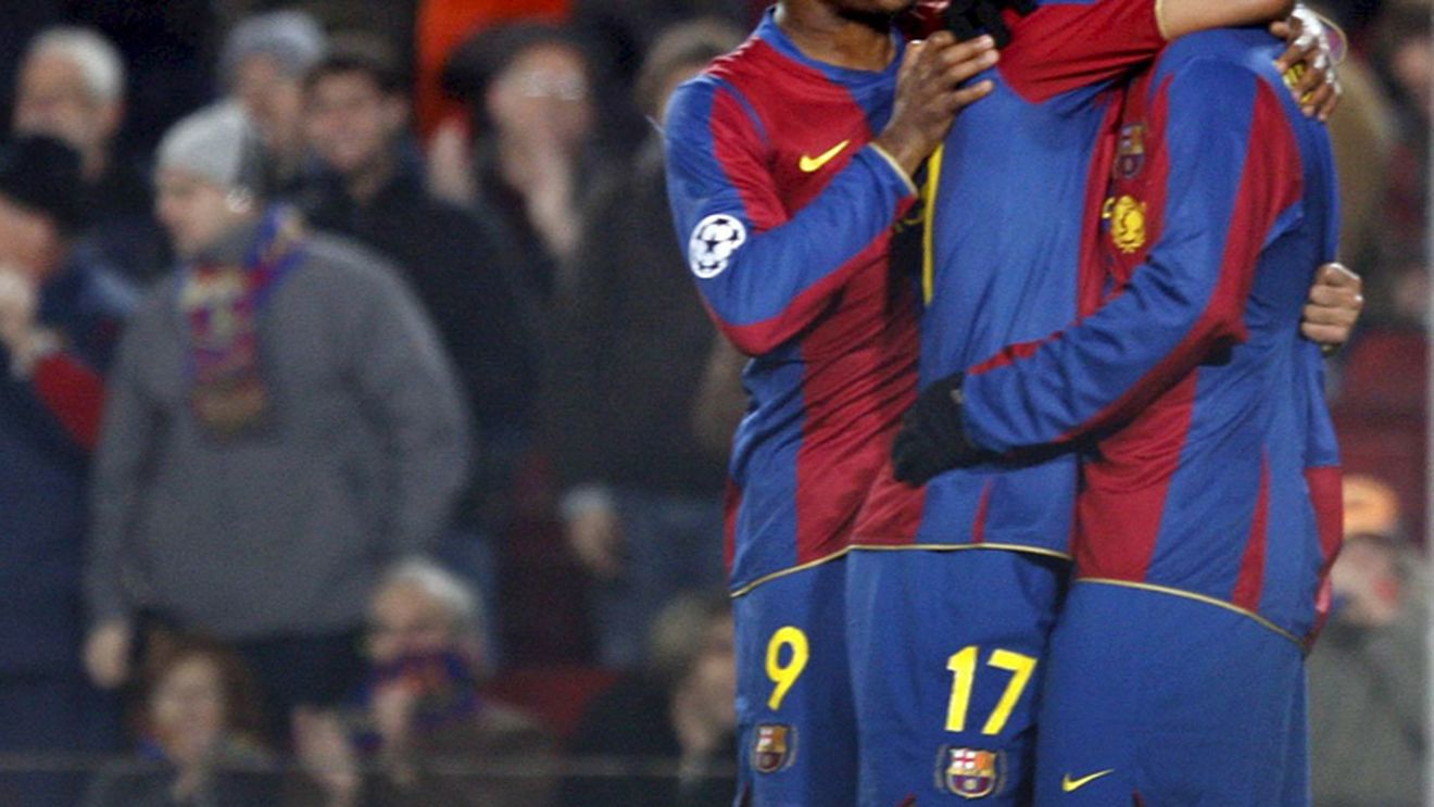 Ronaldinho, înapoi la Barcelona?** Vezi ce spune impresarul lui!