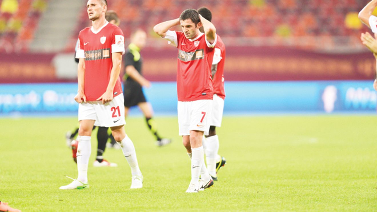 Semi-maraton pentru antrenament!** Dinamo își va caza fotbaliștii la 22 de kilometri de stadion, în complexul fraților Negoiță care a luat foc